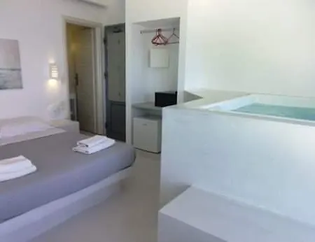 Caldera Colors Apartment Fira (Santorini)