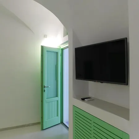 Apartment Caldera Colors
